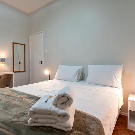 Moderno apartamento em Ipanema - PM203 Z1-2
