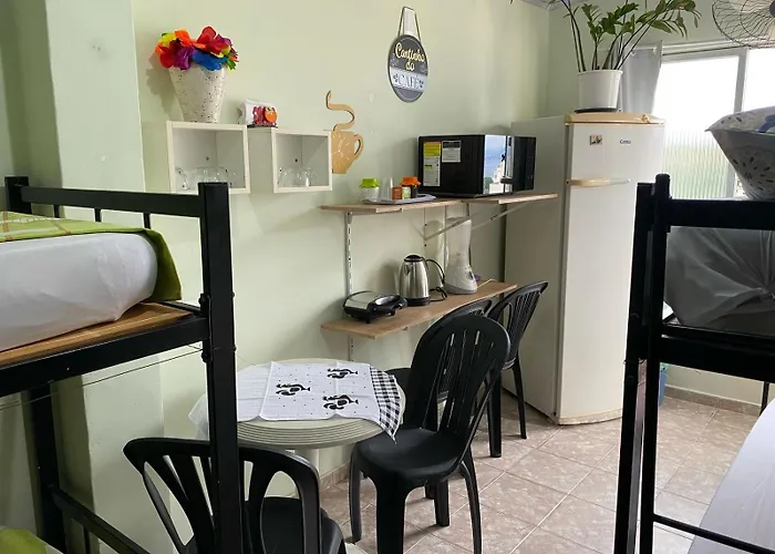 Quarto Apartamento Compartilhado Sta Teresa ao lado da Glória Rio de Janeiro